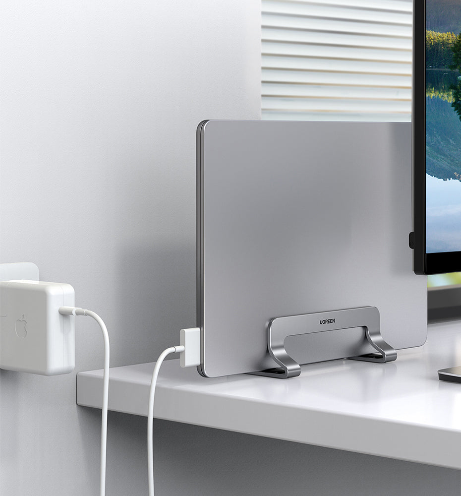  UGREEN Soporte vertical para laptop de aluminio compatible con  MacBook Pro, soporte para laptop MacBook Air para escritorio vertical  ajustable para portátiles de hasta 17.3 pulgadas, gris plateado :  Electrónica